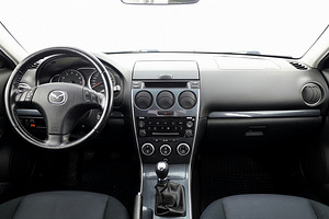 Mazda 6 Elegance Facelift LPG 2.0 108kW (5 фото из 7)