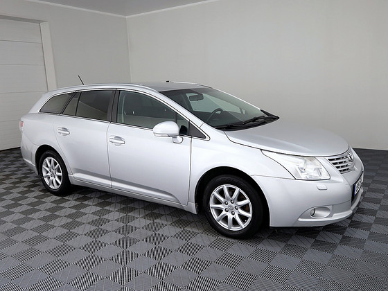 Toyota Avensis Linea Sol ATM 1.8 108kW