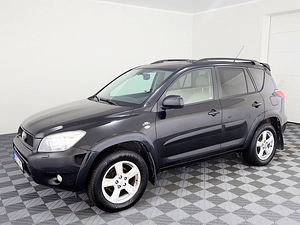 Toyota RAV4 Luxury 4x4 2.2 D-4D 130kW (2 фото из 9)
