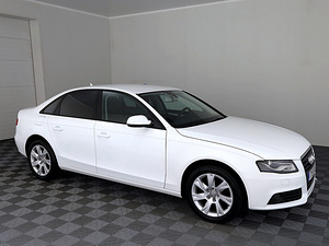 Audi A4 Comfortline ATM 2.0 TDI 105kW (1 фото из 7)