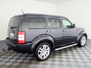 Dodge Nitro R/T Sport Edition 2.8 CRD 130kW (3 фото из 8)