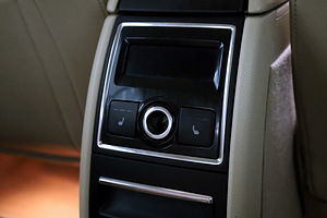 Skoda Superb Highline ATM 2.0 TDI 125kW (8 фото из 9)