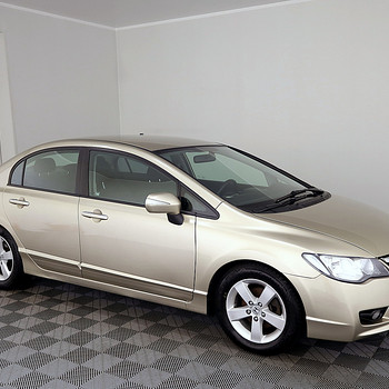 Honda Civic Elegance LPG ATM 1.8 103kW