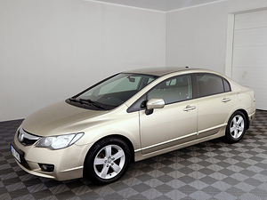 Honda Civic Elegance LPG ATM 1.8 103kW (2 фото из 9)