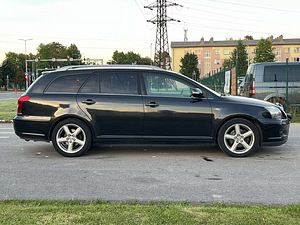 TOYOTA AVENSIS (5 фото из 11)