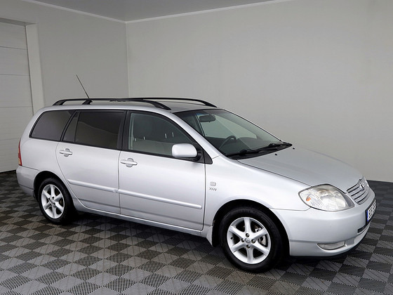Toyota Corolla Linea Sol Facelift 1.6 81kW