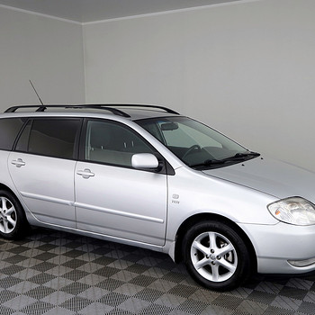 Toyota Corolla Linea Sol Facelift 1.6 81kW