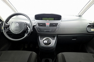 Citroen C4 Picasso Comfort 1.6 88kW (5 фото из 8)