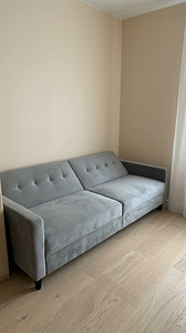 Müüa praktiliselt uus diivan (2 foto / 3)