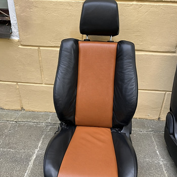Dodge Challenger 2015 seats