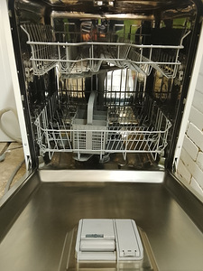 Гарантия на посудомоечную машину Beko (3 фото из 3)