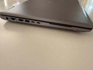 Väga võimas Dell Precision 7780 17,3" (5 foto / 10)