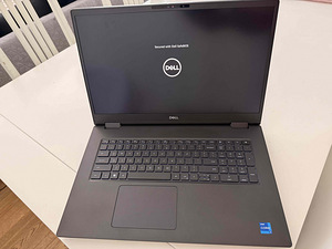 Väga võimas Dell Precision 7780 17,3" (2 foto / 10)