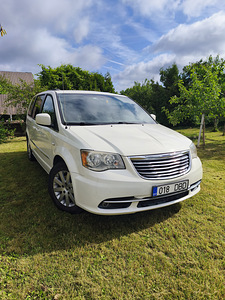 Chrysler Town & Country Benz/LPG (2 фото из 9)