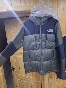 The North Face (S) originaal (1 foto / 2)