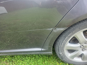 Toyota Avensis (6 фото из 6)