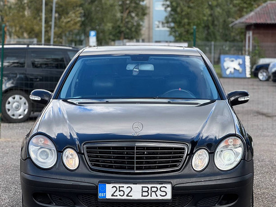 MERCEDES-BENZ E 270 CDI