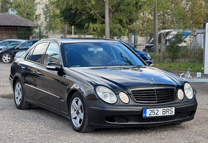 MERCEDES-BENZ E 270 CDI (4 foto / 8)