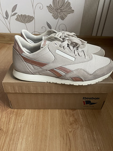 Reebok tossud 39, beež (1 foto / 8)
