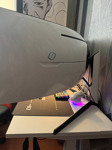 Samsung Odyssey Neo G9 (2 foto / 4)