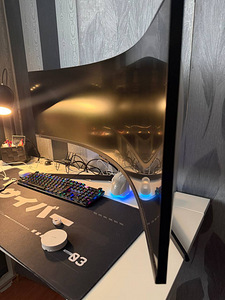 Samsung Odyssey Neo G9 (3 foto / 4)