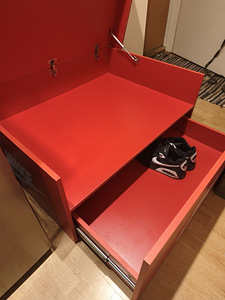 Giant Nike shoes box (3 foto / 3)
