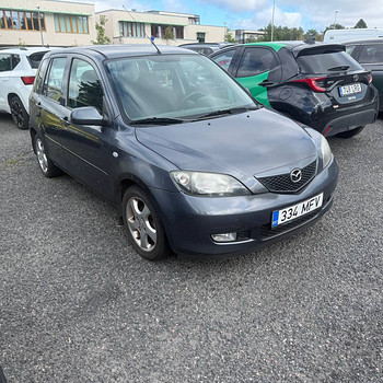 Mazda 2 2006 г. 1.6 74 кВт