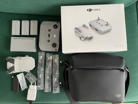 DJI Mini 2 Fly More Combo