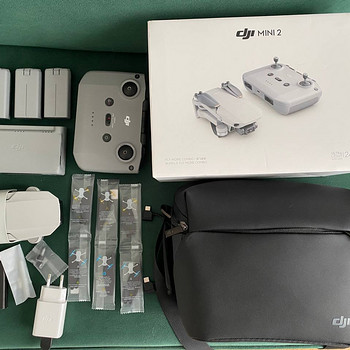 DJI Mini 2 Fly More Combo
