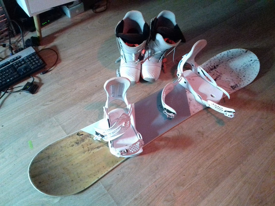Сноуборд Pride 145cm + Сапоги 42,5 размер. Kinnitused Union.