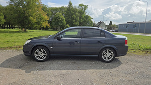 Opel Vectra (5 фото из 15)