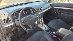 Opel Vectra (7 фото из 15)