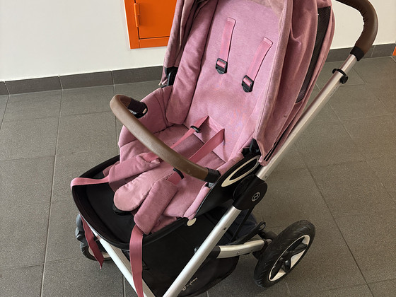 Коляска Cybex (розовая)