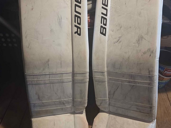 Bauer Vapor X2.7 JR L - väravavahi põlvekaitsmed - щитки