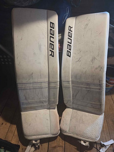 Bauer Vapor X2.7 JR L - väravavahi põlvekaitsmed - щитки (1 foto / 3)