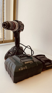 Metabo BS 18LT BL+Laadija Metabo ASC55 +2 AKU18V 4,0aH (1 foto / 5)