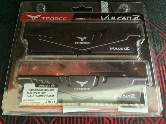 Team group 16GB Kit (2x8GB) DDR4 3000