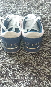 Tossud GUESS (2 foto / 2)