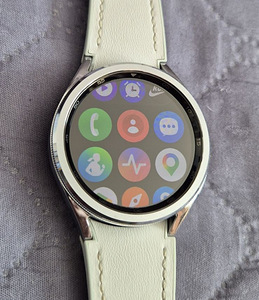 Samsung Galaxy Watch 6 Classic 43 mm (1 foto / 10)
