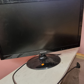 Samsung HD TV Monitor
