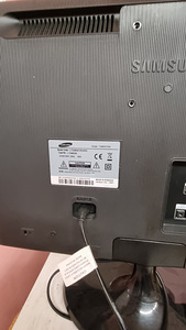 Samsung HD TV-монитор (2 фото из 4)