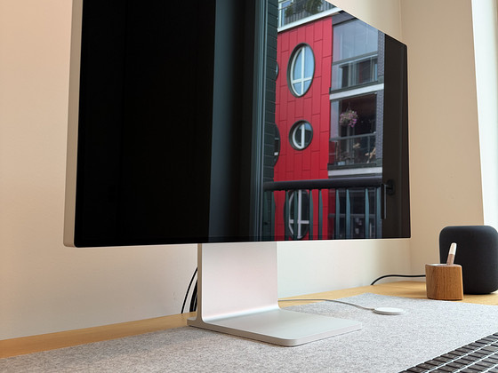 Apple Pro Display XDR + Apple Pro Stand