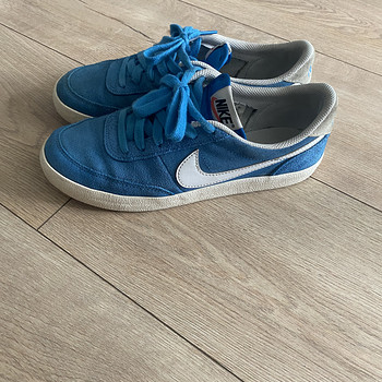 Кроссовки Nike