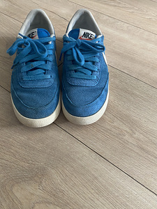 Кроссовки Nike (2 фото из 5)