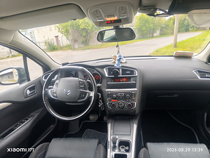 Citroen C4 (7 фото из 7)