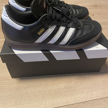 Adidas samba