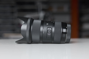 Sigma 18-35mm f/1.8 DC HSM ART - Canon EF-S (2 фото из 3)