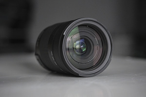 Объектив Tamron 18-400mm f/3.5-6.3 Di II VC HLD для Nikon (2 фото из 3)