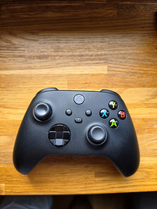 Xbox X пульт (1 фото из 1)