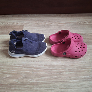 Skechers, Crocs (2 фото из 2)
